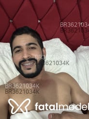 Acompanhante Tiago Silva - Perfil