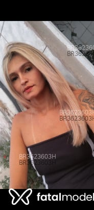 Acompanhante Liane - Perfil