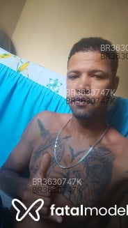 Acompanhante Lacoste - Perfil