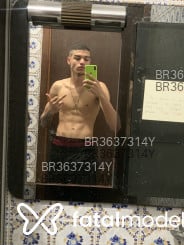 Acompanhante Carlos Daniel - Perfil