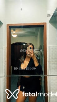 Acompanhante Pietra Lux - Perfil
