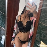 Acompanhante Mia - Perfil