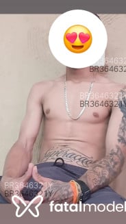 Acompanhante Felpbaludo - Perfil