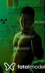 Acompanhante Biell - Perfil