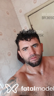 Acompanhante Raison - Perfil