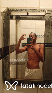 Acompanhante Preto - Perfil