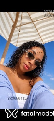 Acompanhante Carol - Perfil