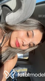 Acompanhante Layne - Perfil