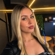 Acompanhante Karol - Perfil