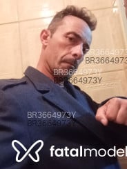 Acompanhante Lorenzo Oliveras - Perfil