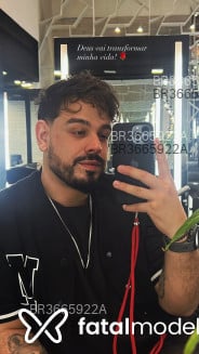 Acompanhante Guuga - Perfil