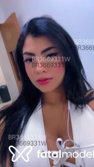 Acompanhante Naraa - Perfil
