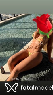Acompanhante Karina - Perfil