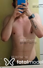 Acompanhante Chapeleiro - Perfil