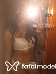Acompanhante Tinna - Perfil