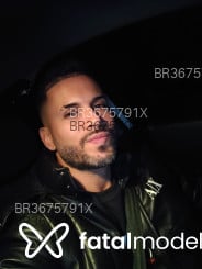 Acompanhante Ney Andrade - Perfil