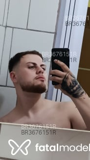 Acompanhante Robert - Perfil