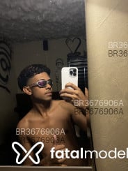 Acompanhante Glauber - Perfil