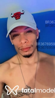 Acompanhante Oliver - Perfil