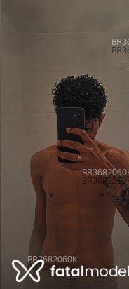 Acompanhante Tralha - Perfil