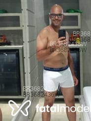 Acompanhante Padilha - Perfil
