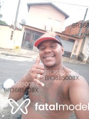 Acompanhante Negro - Perfil