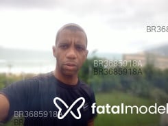Acompanhante Andinho Caxias - Perfil