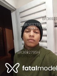 Acompanhante Oliver - Perfil
