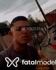 Acompanhante Lucca - Perfil
