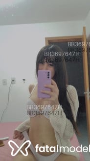 Acompanhante Emily - Perfil