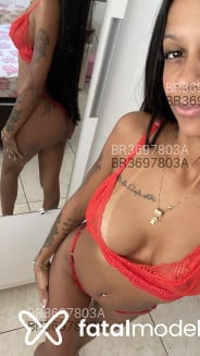 Acompanhante Julia - Perfil