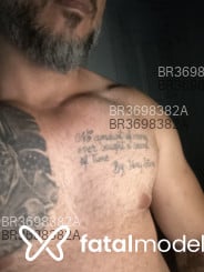 Acompanhante Toretto - Perfil