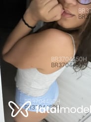 Acompanhante Honeymel - Perfil