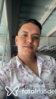 Acompanhante Tiago - Perfil