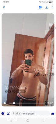Acompanhante Marques Oliveira - Perfil