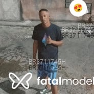 Acompanhante Preto - Perfil