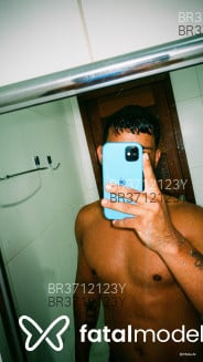 Acompanhante Preto - Perfil