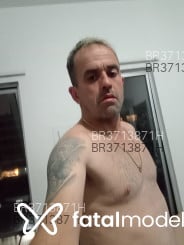 Acompanhante Raniere - Perfil