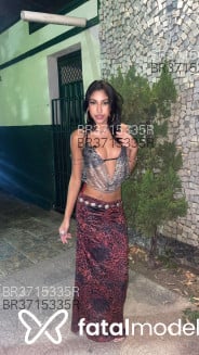 Acompanhante Laura - Perfil