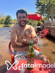 Acompanhante Ferreira - Perfil