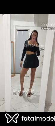 Acompanhante Lirio - Perfil