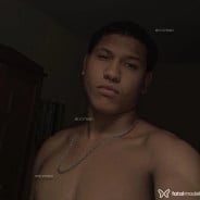 Acompanhante Bueno - Perfil