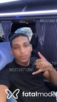 Acompanhante Henrique - Perfil