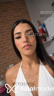 Acompanhante Larissa - Perfil