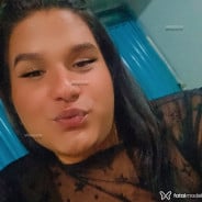 Acompanhante Morena - Perfil