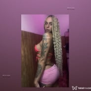 Acompanhante Penélope - Perfil