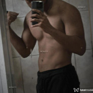 Acompanhante Luiz Miguel - Perfil