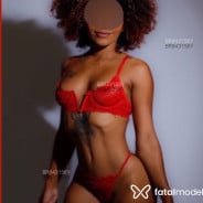 Acompanhante Melanie Pomaikai - Perfil