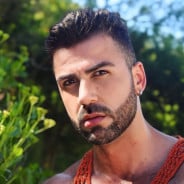 Acompanhante Vic Bradock - Perfil