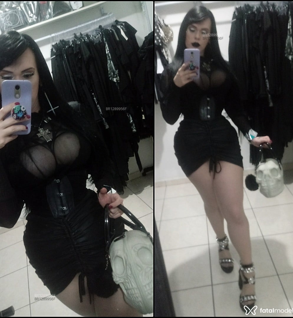 Acompanhante mulher trans morena (o) de olhos castanhos em Marília Acompanhante mulher trans morena (o) de olhos castanhos em Marília - Vivian Von Teese
